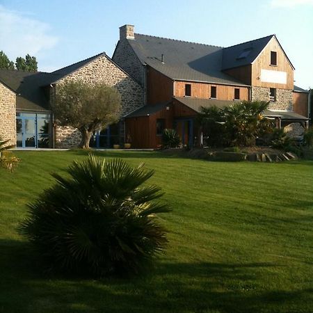 Domaine De La Barbinais Hotel Saint-Malo Exterior foto